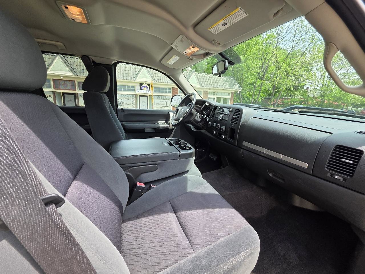 Used 2009 GMC Sierra 1500 SL image 43