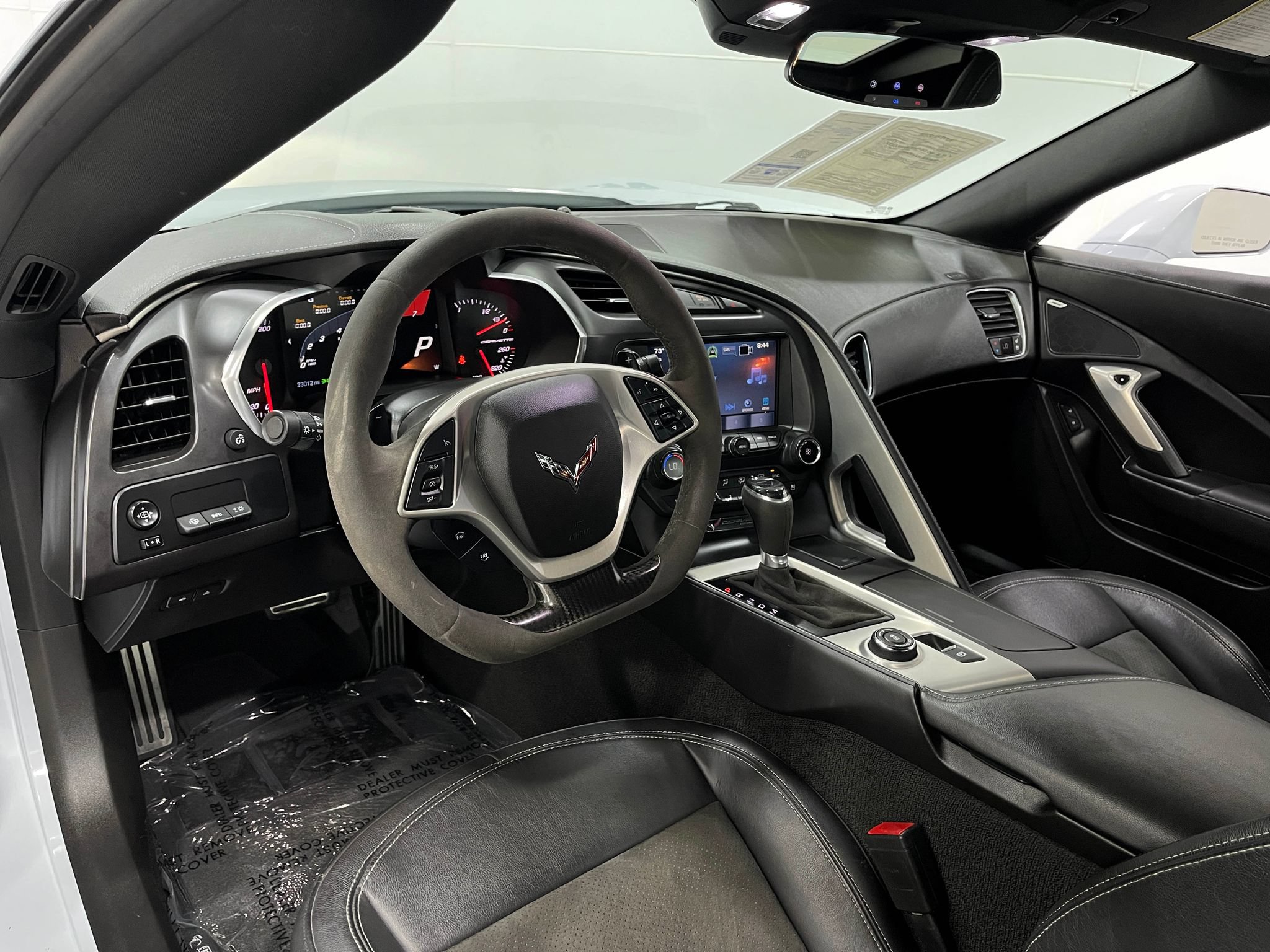 Used 2019 Chevrolet Corvette Stingray Coupe RWD image 15