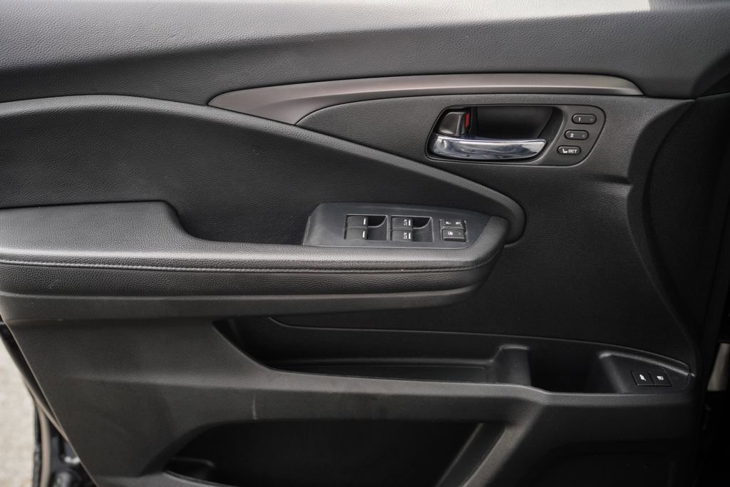 Used 2022 Honda Pilot Special Edition image 39