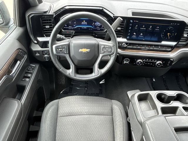Used 2023 Chevrolet Silverado 1500 LT AWD/4WD image 12