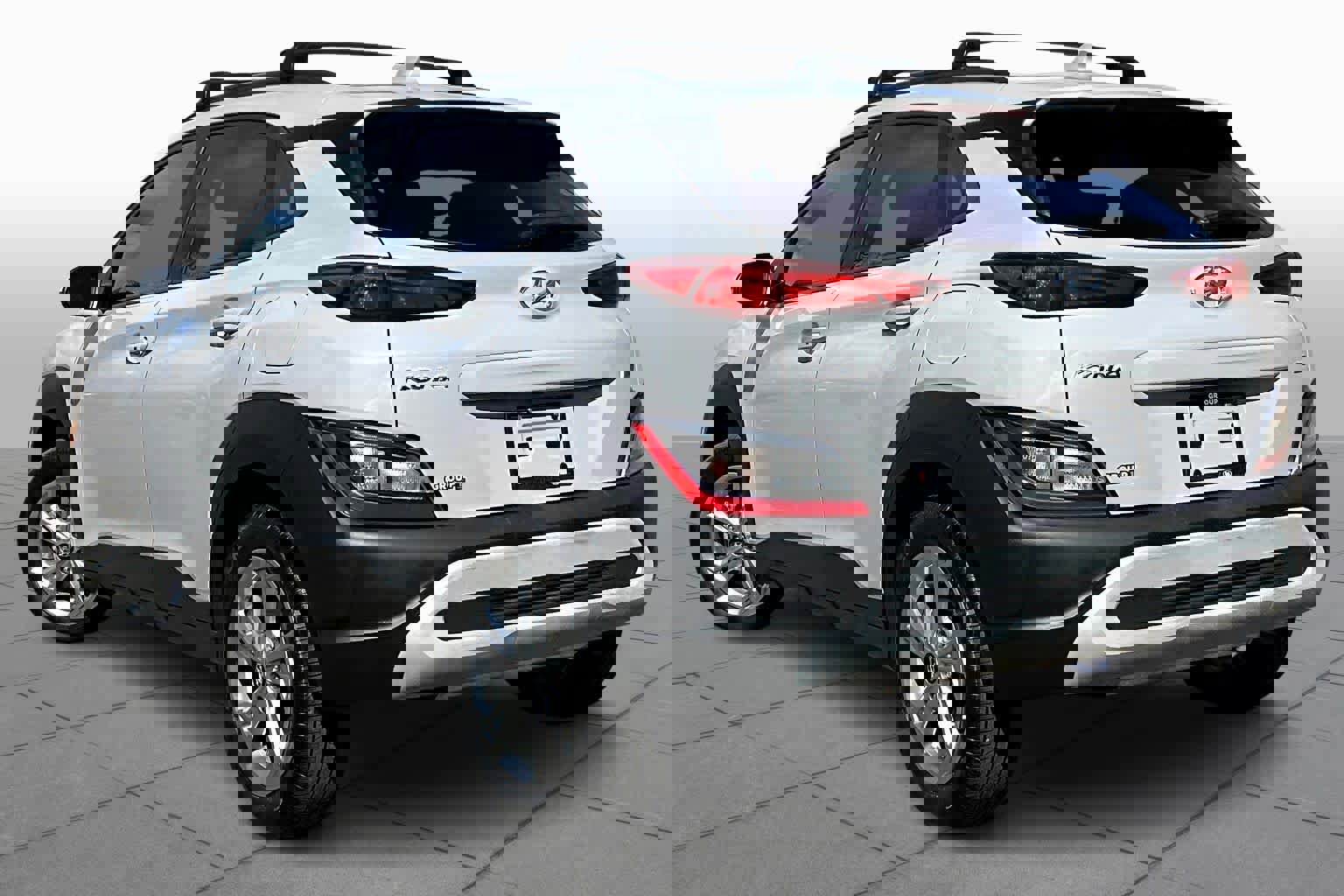 Used 2023 Hyundai Kona SEL image 12