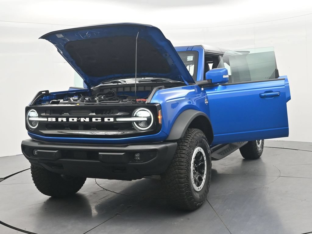 Used 2024 Ford Bronco Outer Banks w/ Sasquatch Package AWD/4WD image 50