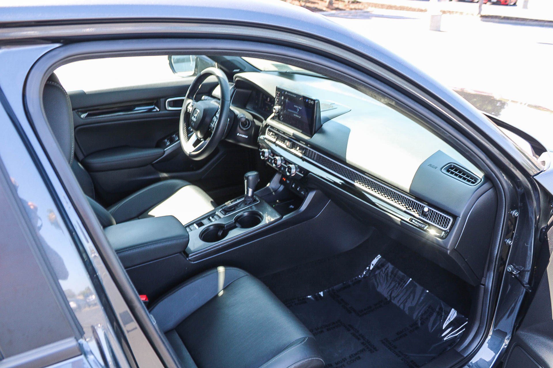 Certified 2025 Honda Civic Sport Touring image 17