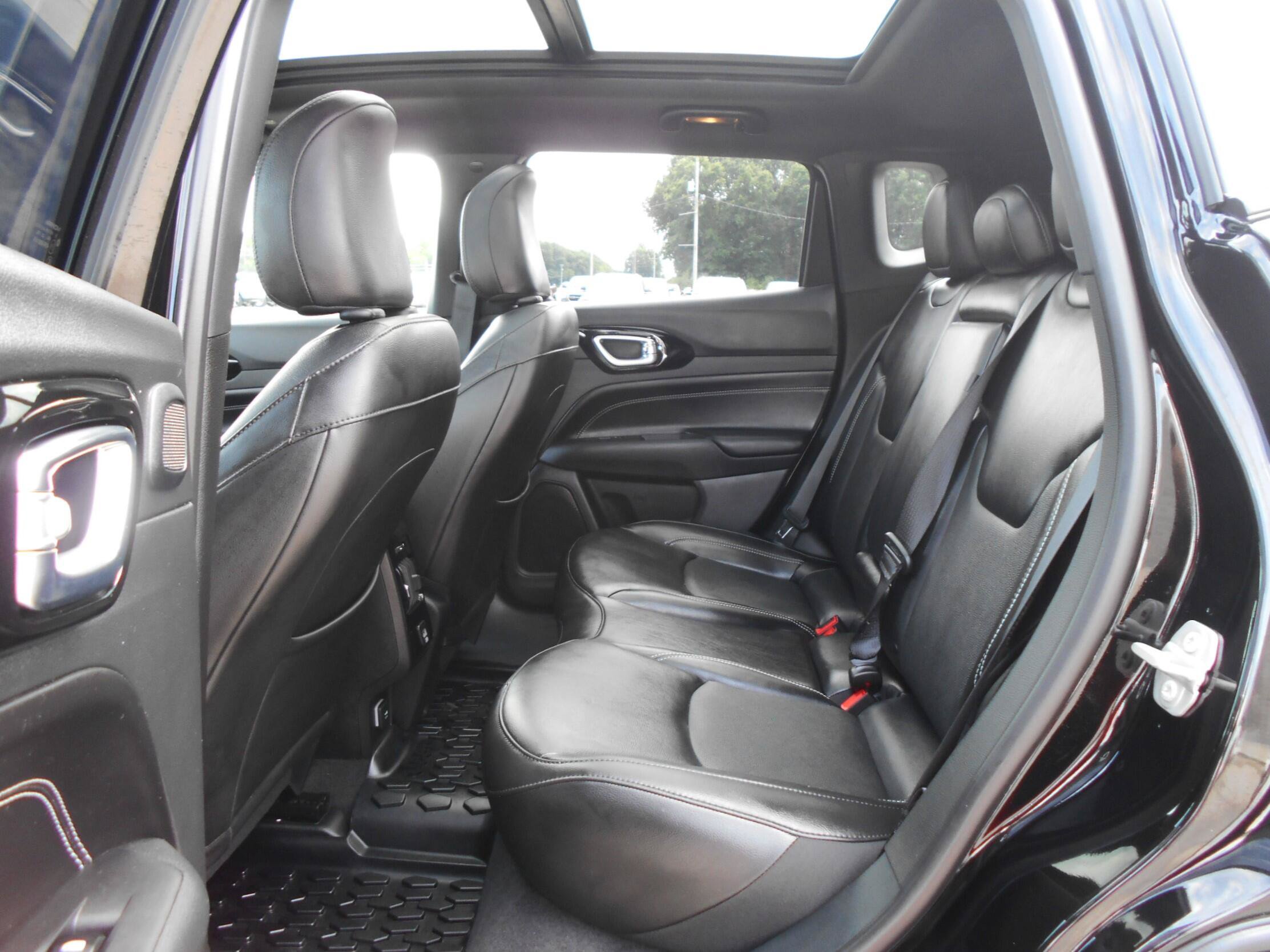 Certified 2023 Jeep Compass High Altitude AWD/4WD image 7