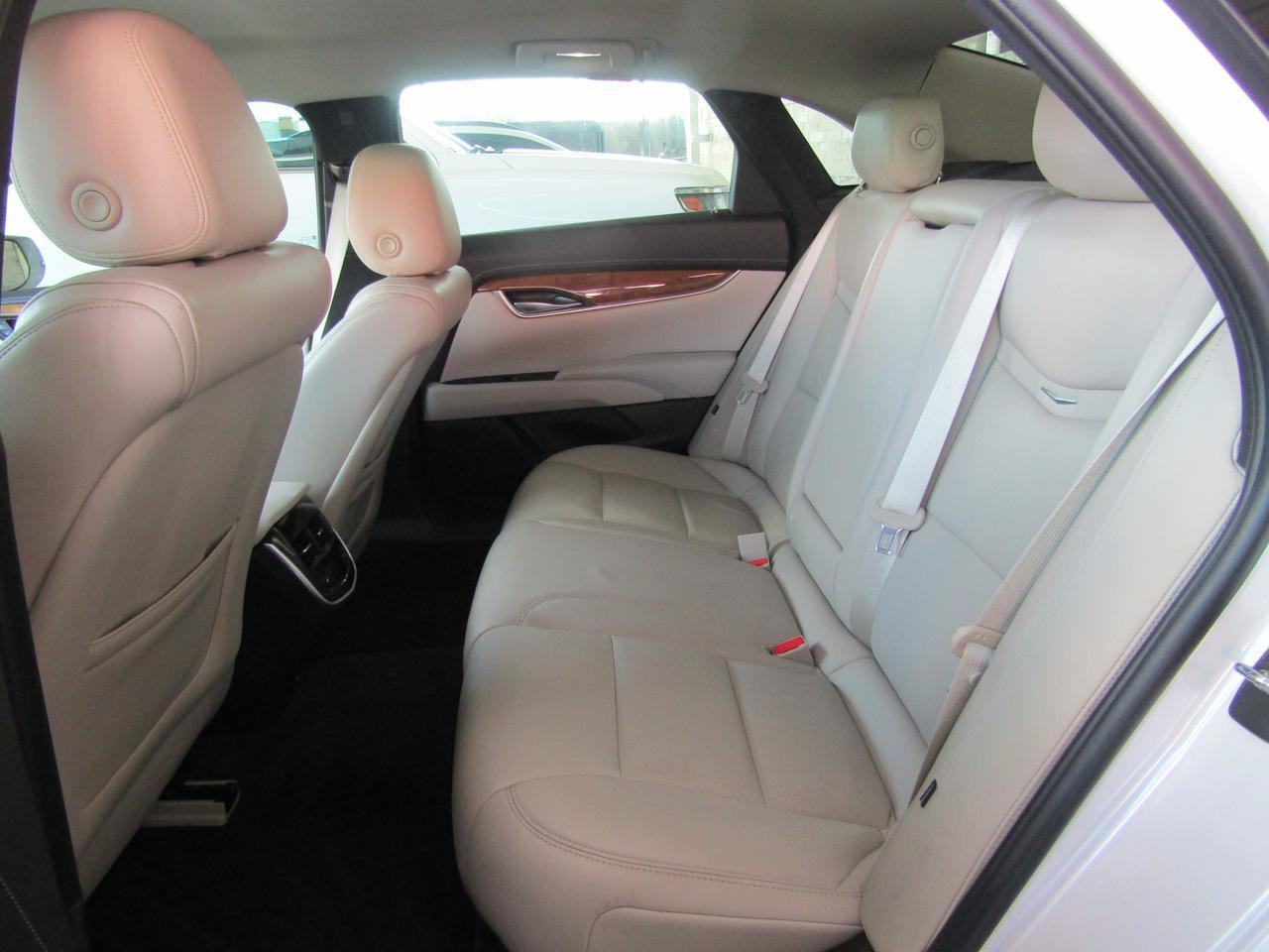 Used 2018 Cadillac XTS Luxury FWD image 9