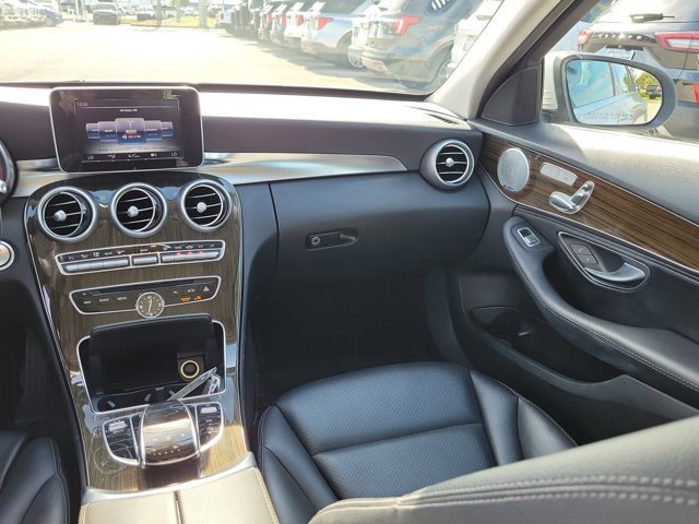 Used 2015 Mercedes-Benz C 300 4MATIC Sedan image 20