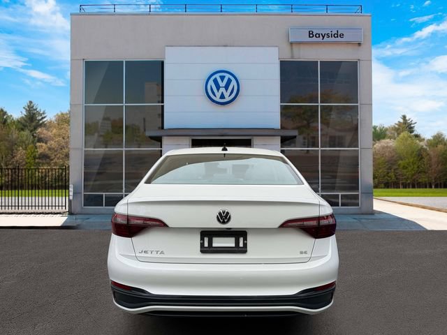 Certified 2023 Volkswagen Jetta SE w/ Panoramic Sunroof Package FWD image 6