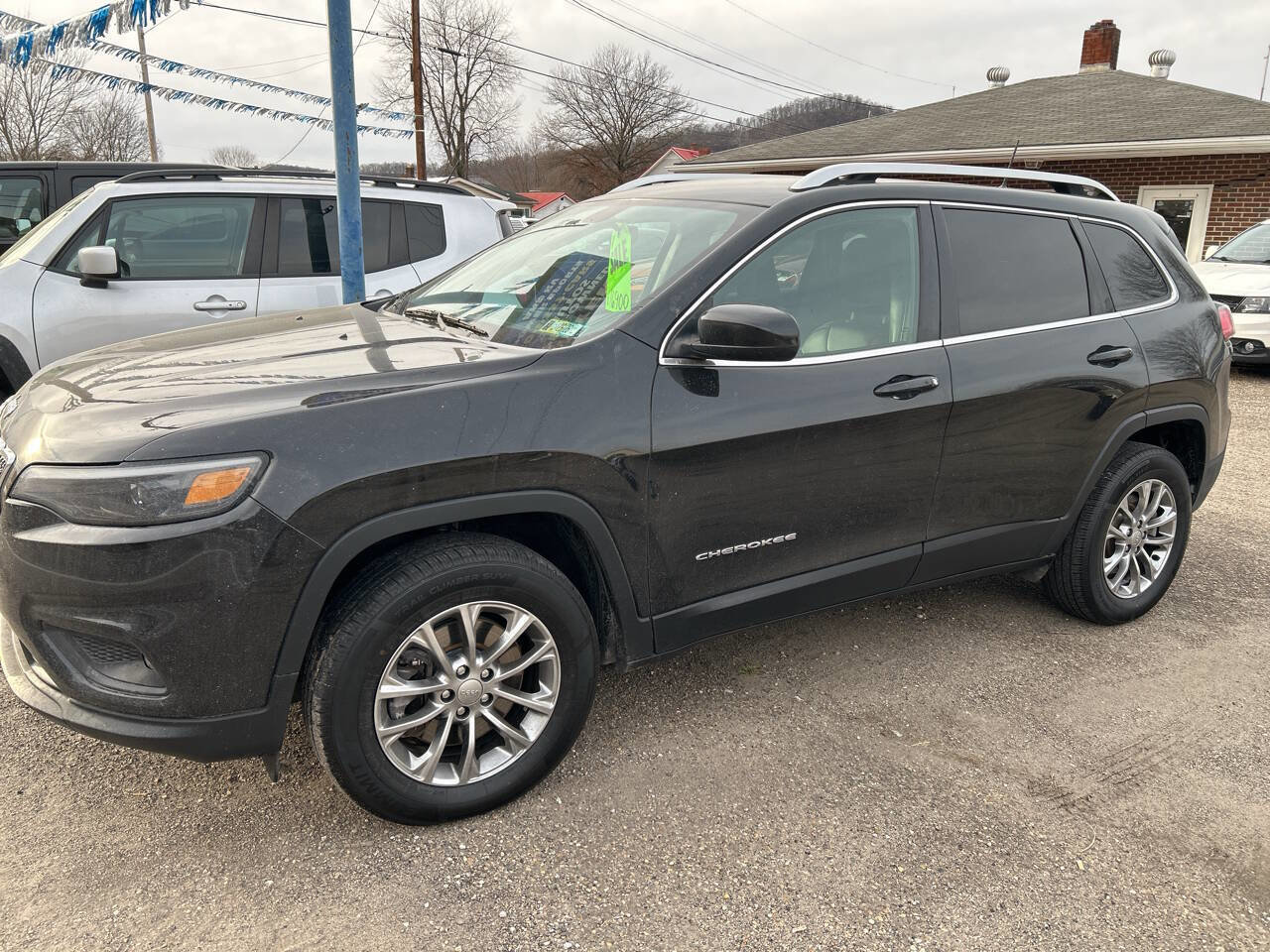 Used 2019 Jeep Cherokee Latitude Plus