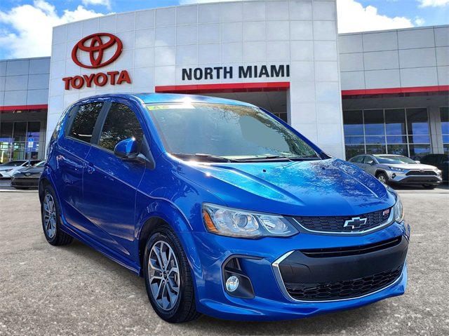 Used 2018 Chevrolet Sonic LT image 1