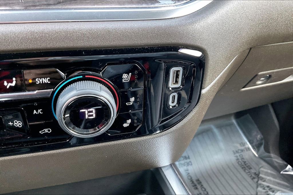 Used 2023 Chevrolet Silverado 1500 LTZ image 32