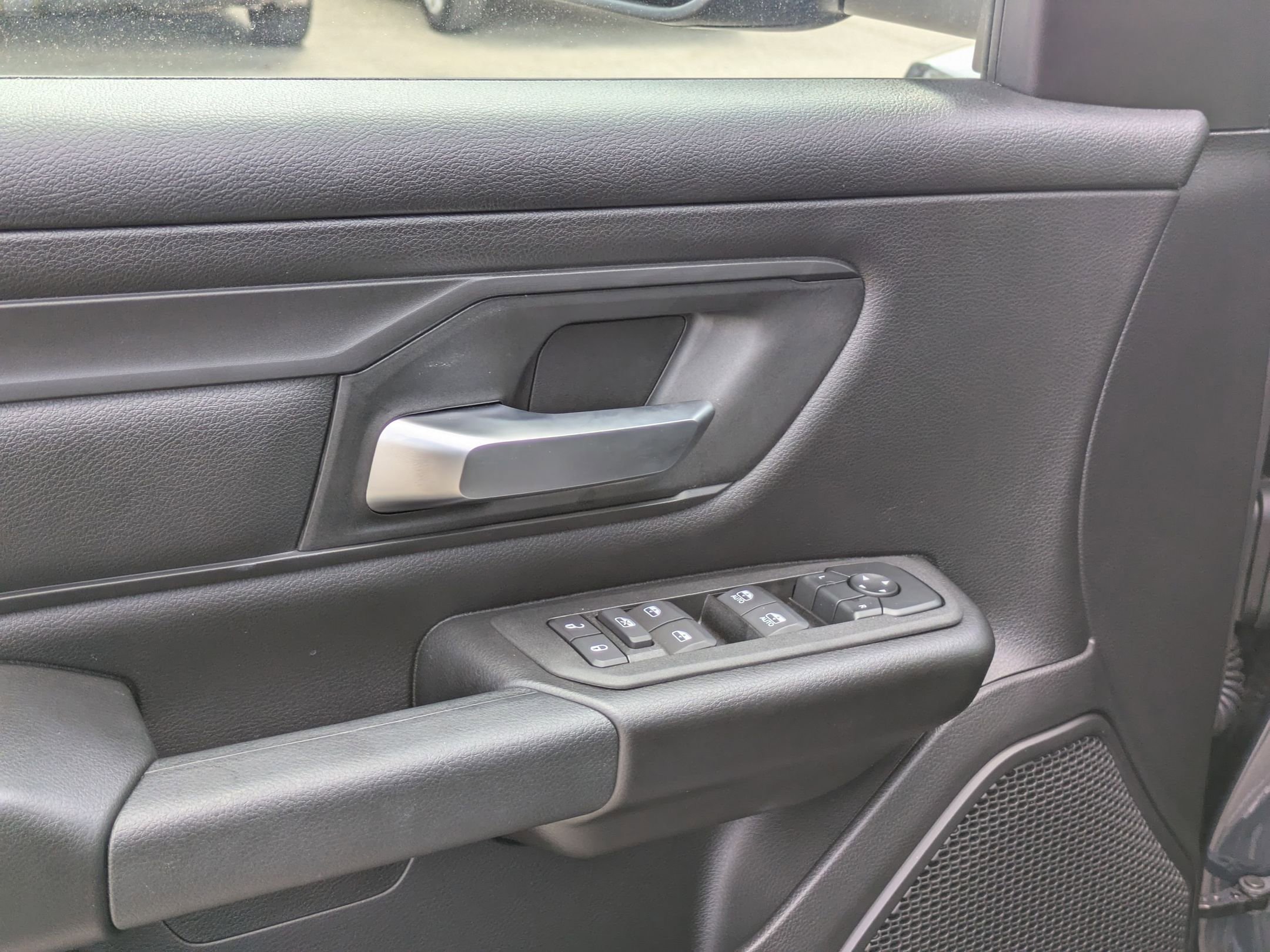 New 2026 RAM 1500 Express image 10