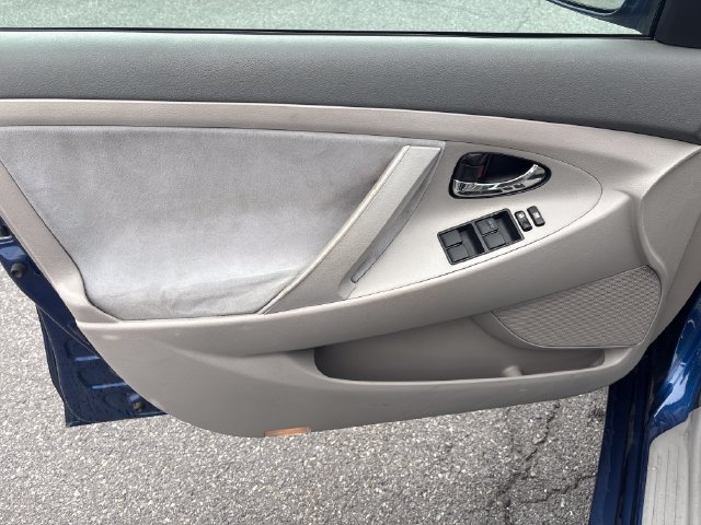Used 2008 Toyota Camry LE FWD image 14