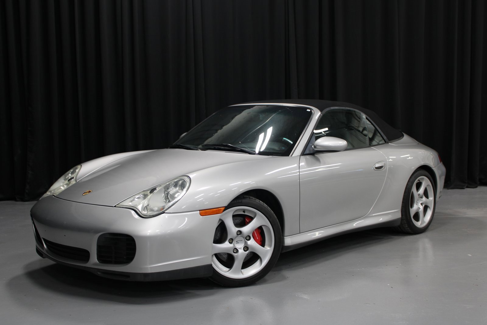 Used 2004 Porsche 911 Carrera 4S image 1