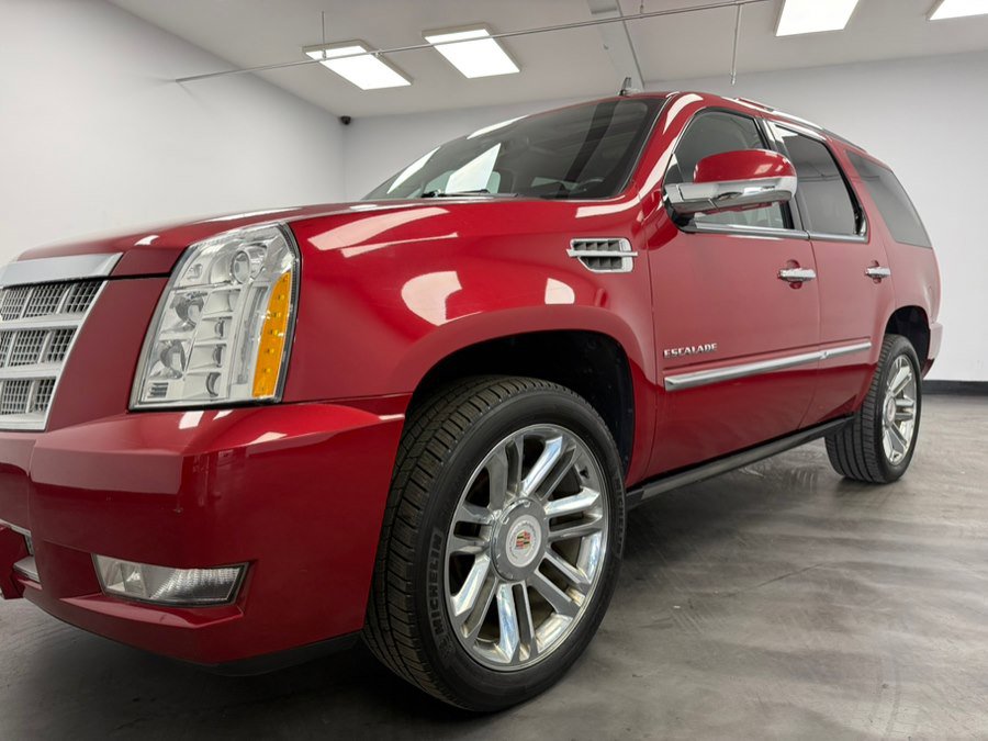 Used 2013 Cadillac Escalade Platinum AWD/4WD image 21