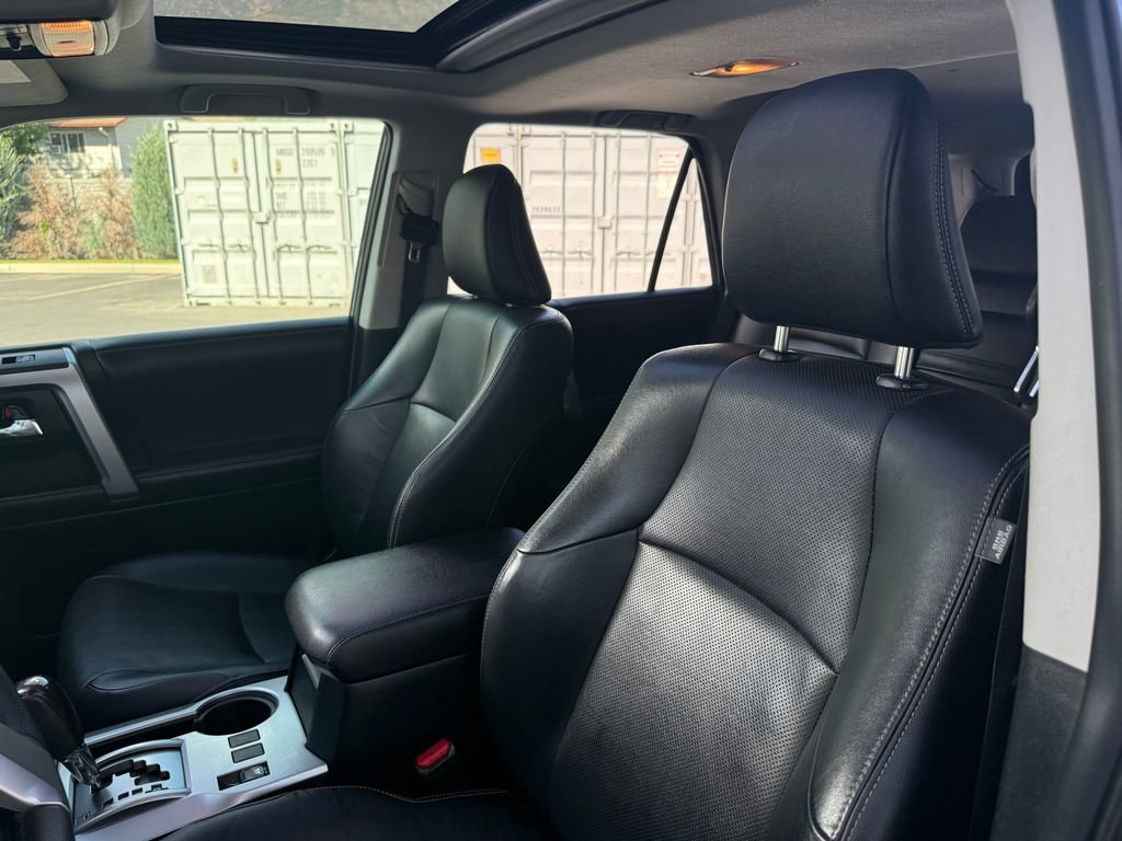 Used 2019 Toyota 4Runner Limited AWD/4WD image 22