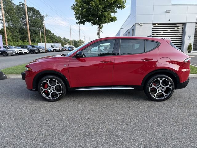 Used 2024 Alfa Romeo Tonale Ti AWD/4WD image 5