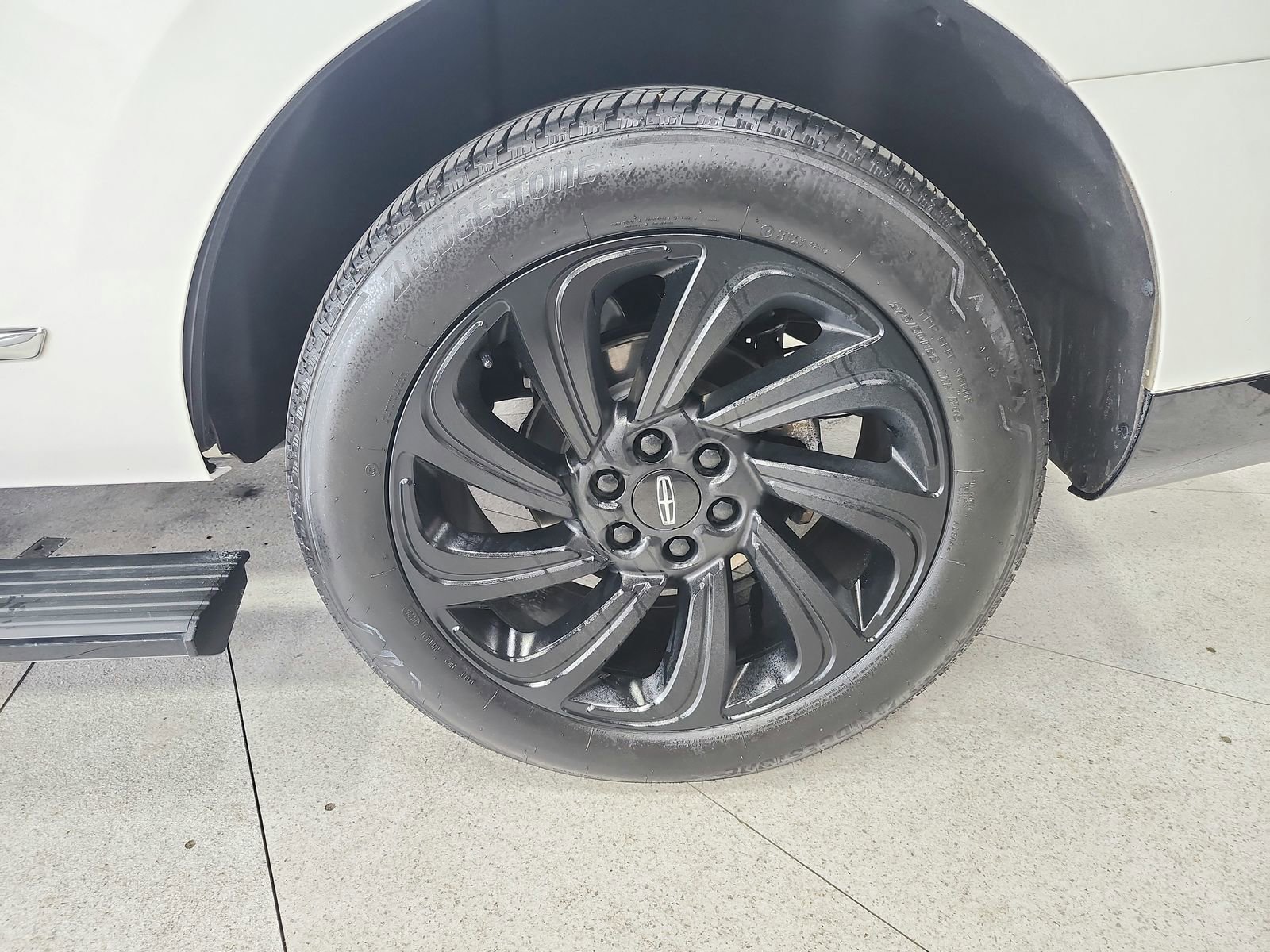 Used 2024 Lincoln Navigator Premiere AWD/4WD image 45