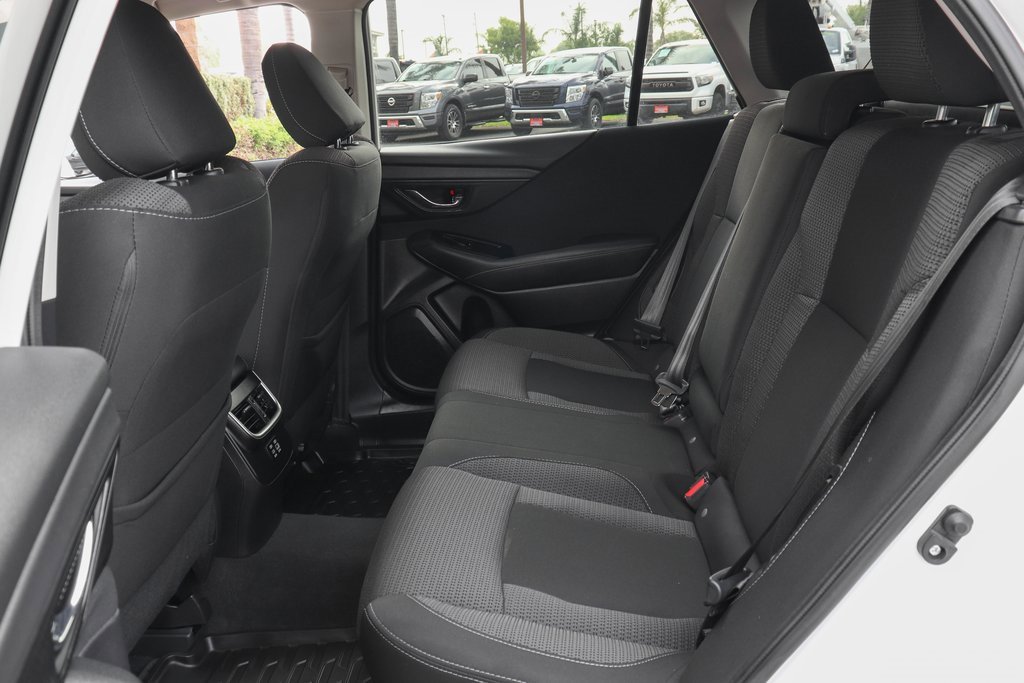 Used 2023 Subaru Outback Premium image 29