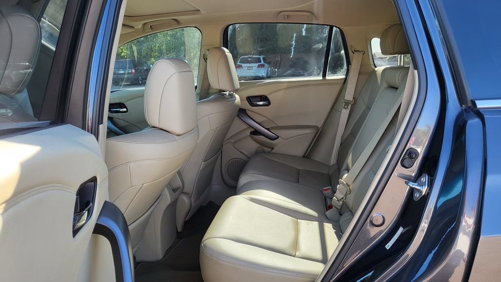 Used 2015 Acura RDX w/ Technology Package FWD image 28