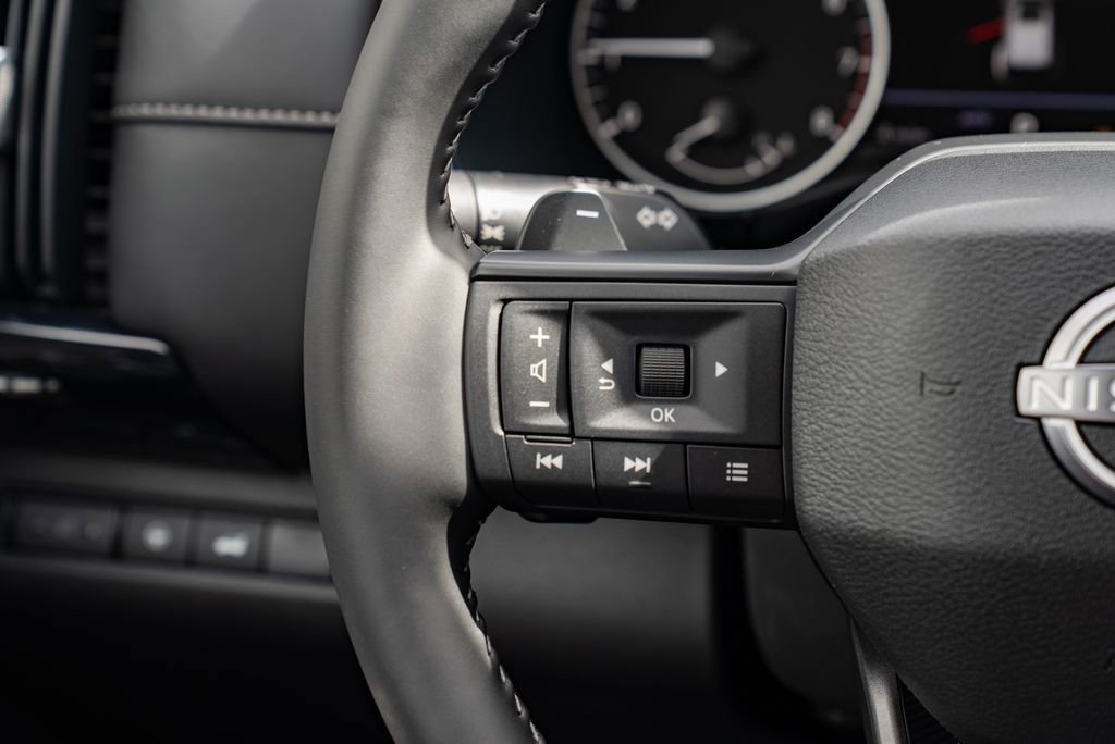 New 2026 Nissan Pathfinder SV image 14