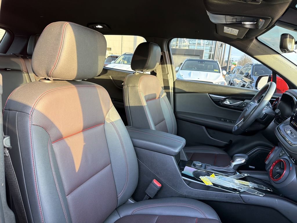 Used 2023 Chevrolet Blazer RS w/ Driver Confidence II Package image 24