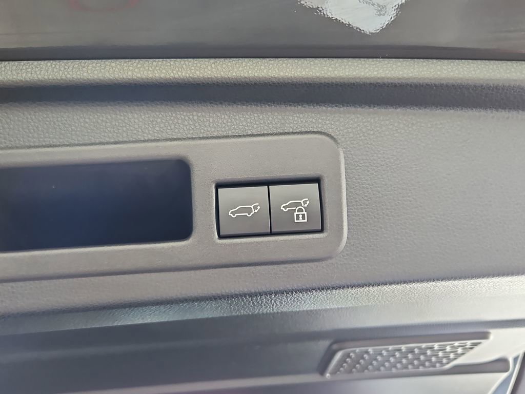 Used 2025 Toyota 4Runner TRD Off-Road Premium image 36