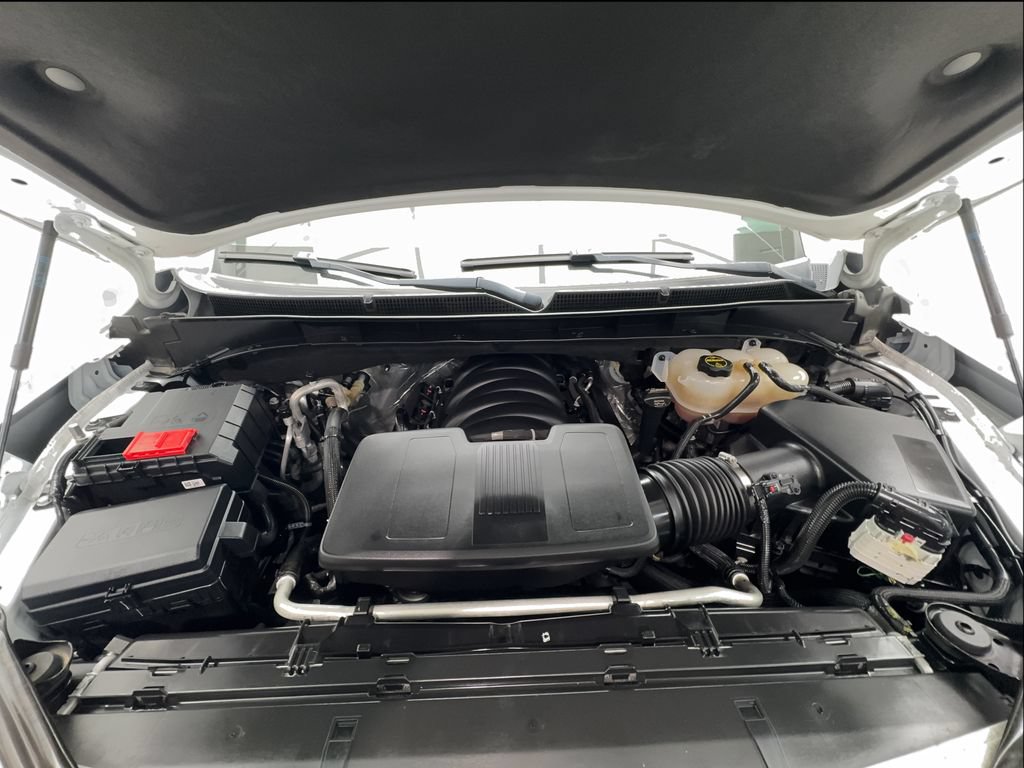 Used 2024 GMC Yukon SLT RWD image 17
