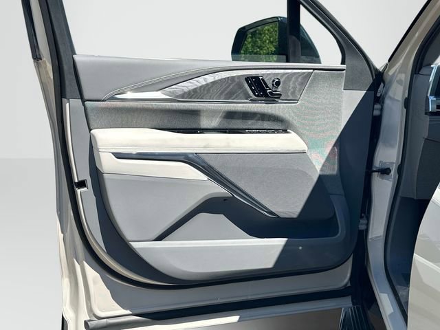 New 2026 Cadillac Escalade IQL Sport 1 AWD/4WD image 8