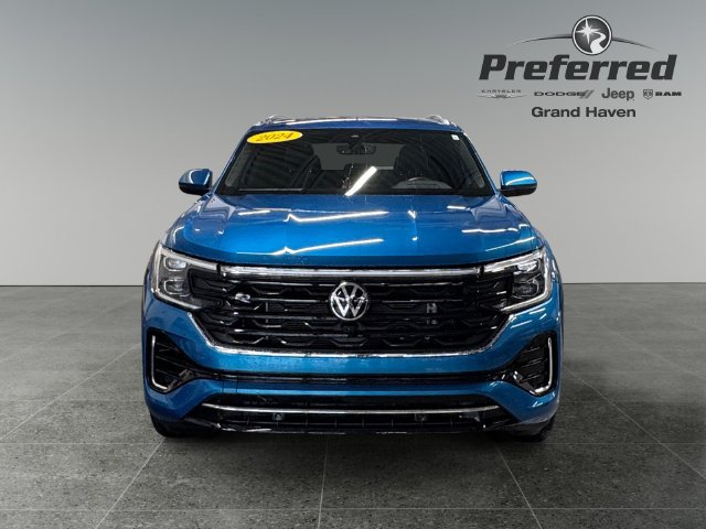 Used 2024 Volkswagen Atlas Cross Sport SEL Premium R-Line AWD/4WD image 12
