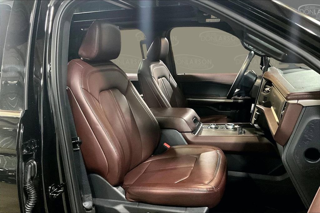 Certified 2022 Ford Expedition Limited image 15
