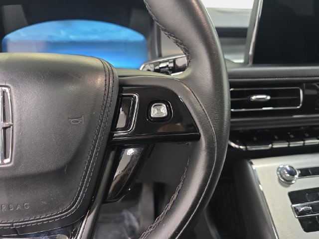 Certified 2024 Lincoln Aviator AWD w/ Premium Package image 15