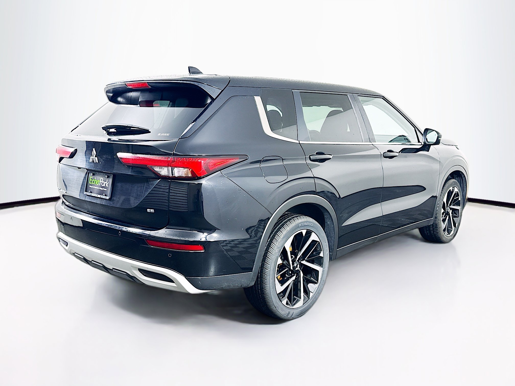 Used 2024 Mitsubishi Outlander SE AWD/4WD image 9