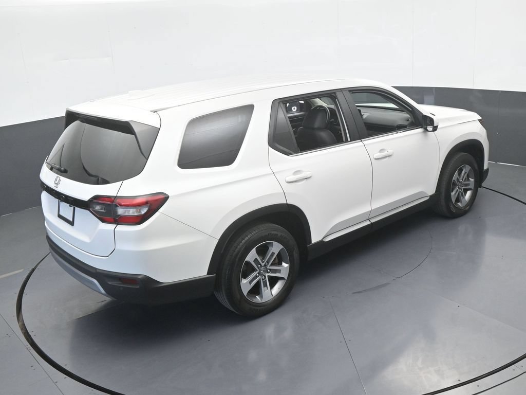 Used 2025 Honda Pilot EX-L image 55