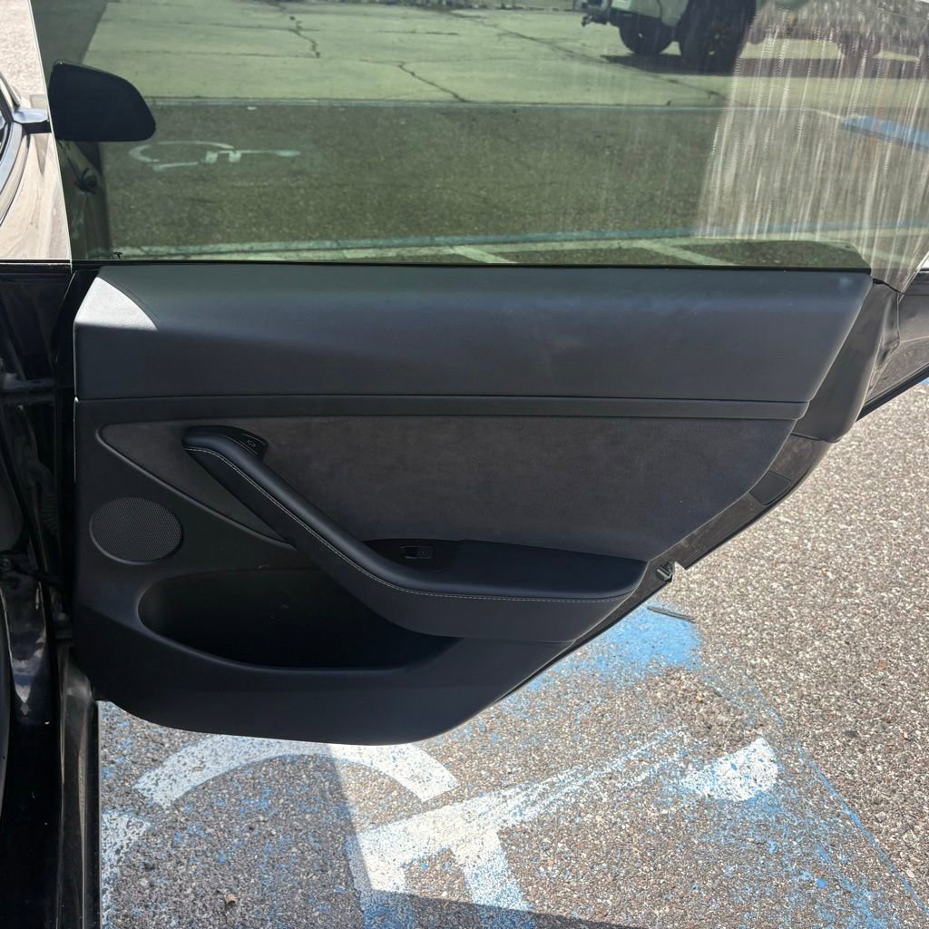 Used 2022 Tesla Model 3 Long Range image 16