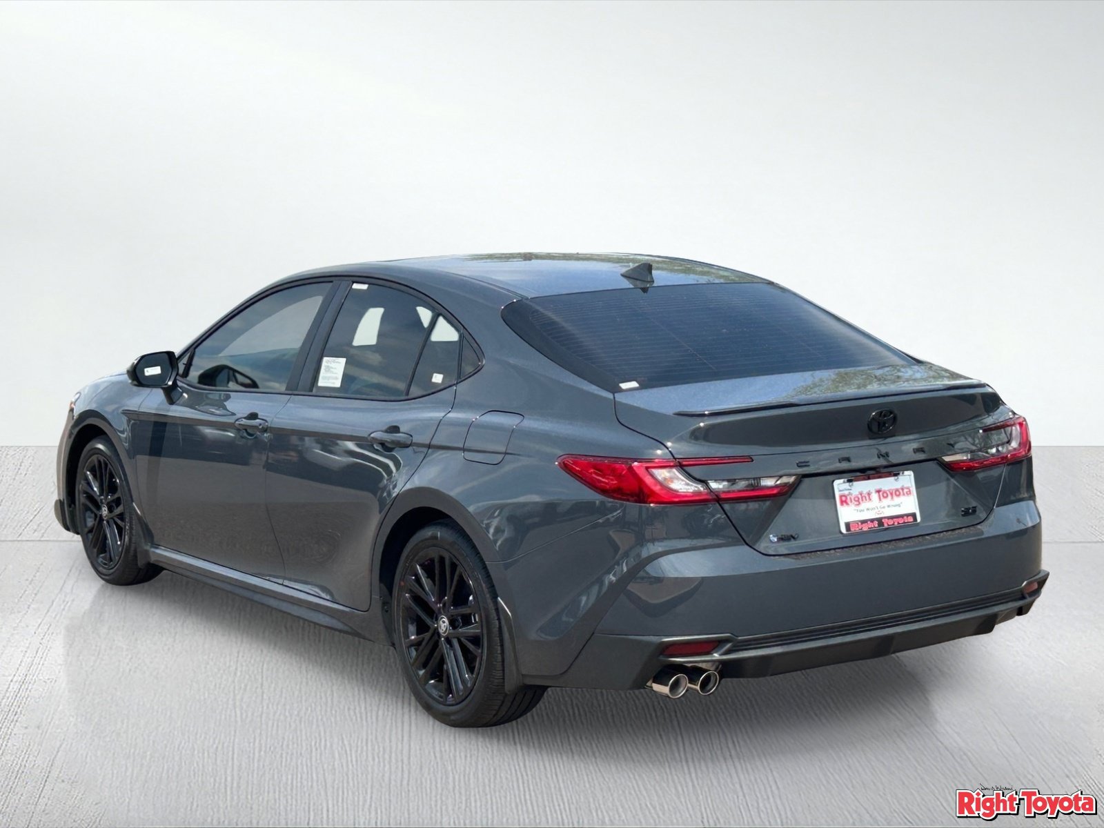 New 2026 Toyota Camry SE w/ Convenience Package FWD image 4