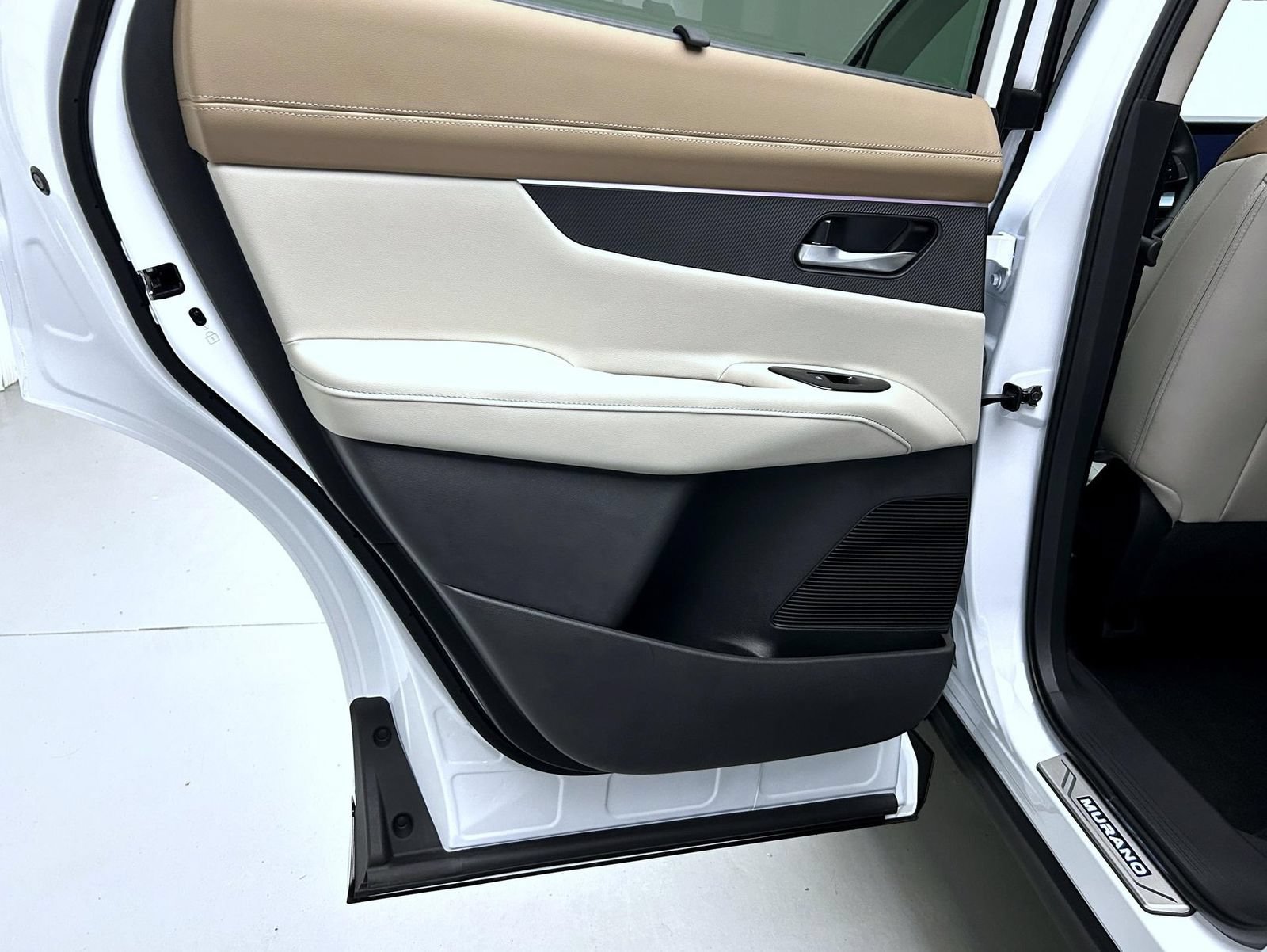 New 2027 Nissan Murano Platinum w/ Cargo Package AWD/4WD image 20