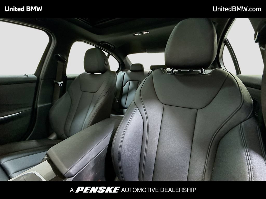 Used 2021 BMW 330i Sedan w/ Convenience Package RWD image 5