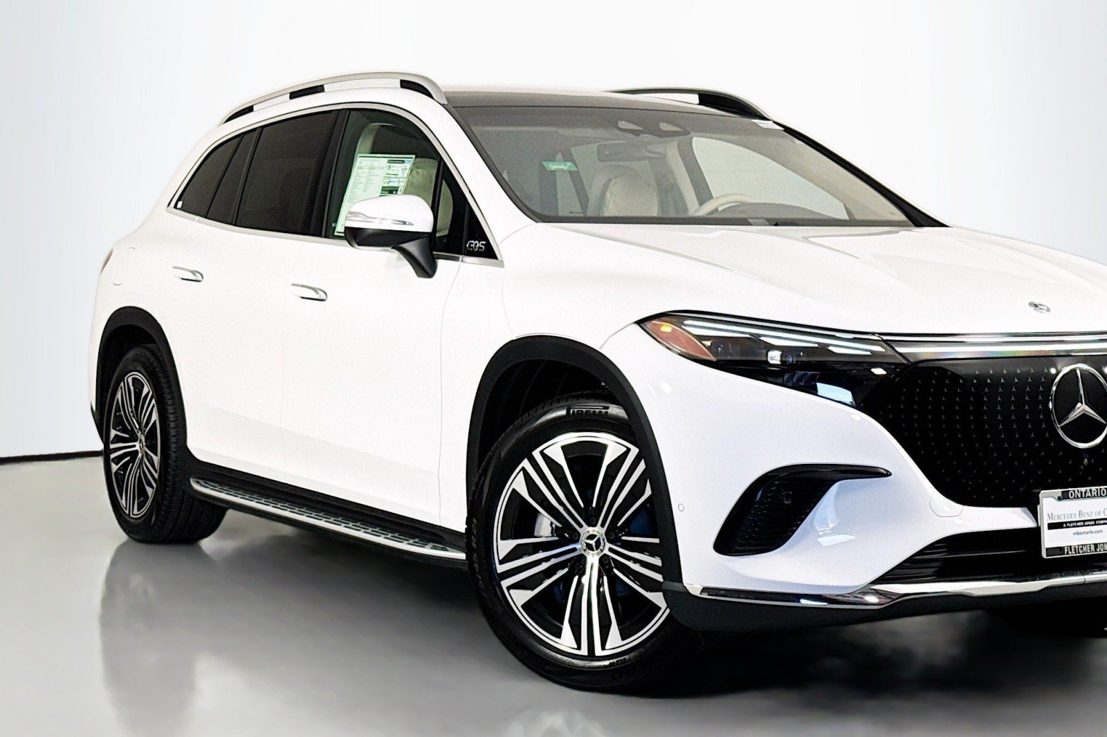 New 2026 Mercedes-Benz EQS 400 4MATIC SUV image 13