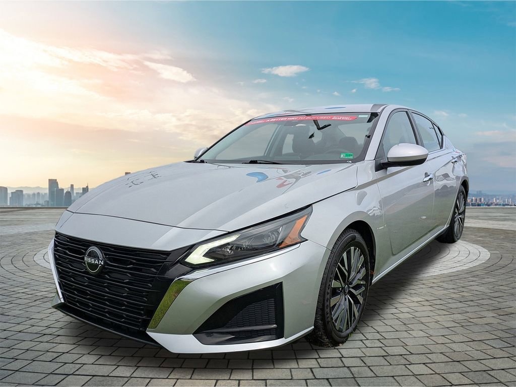 Certified 2023 Nissan Altima 2.5 SV image 9