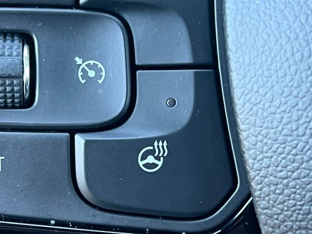 Certified 2024 Buick Enclave Essence w/ Experience Buick Package AWD/4WD image 8