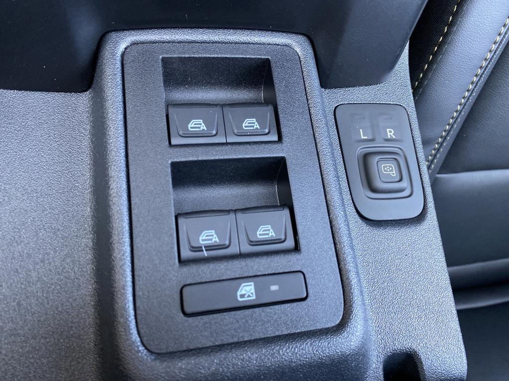 New 2025 Ford Bronco Badlands AWD/4WD image 30