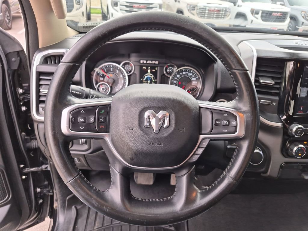 Used 2020 RAM 1500 Big Horn RWD image 23
