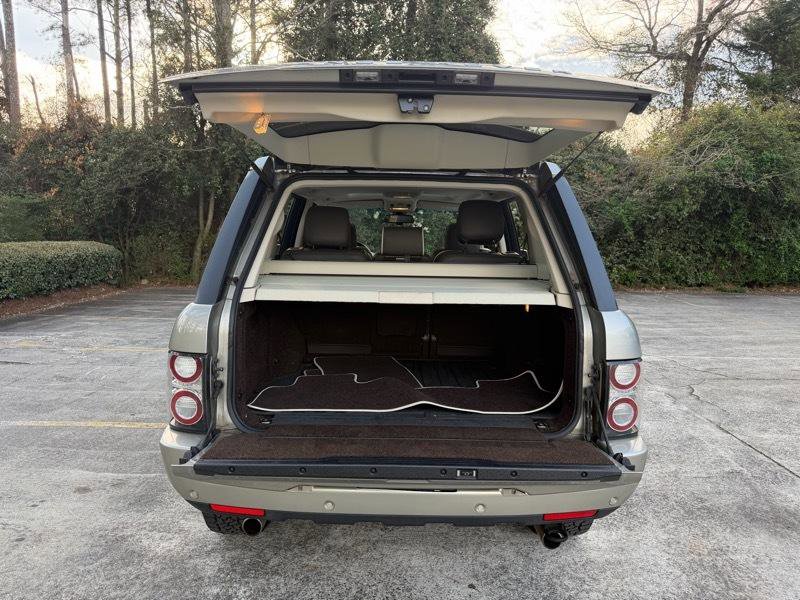 Used 2012 Land Rover Range Rover Supercharged image 9