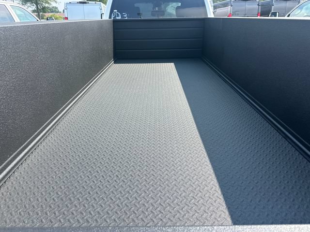 New 2026 RAM 5500 Tradesman w/ Chrome Appearance Group AWD/4WD image 8