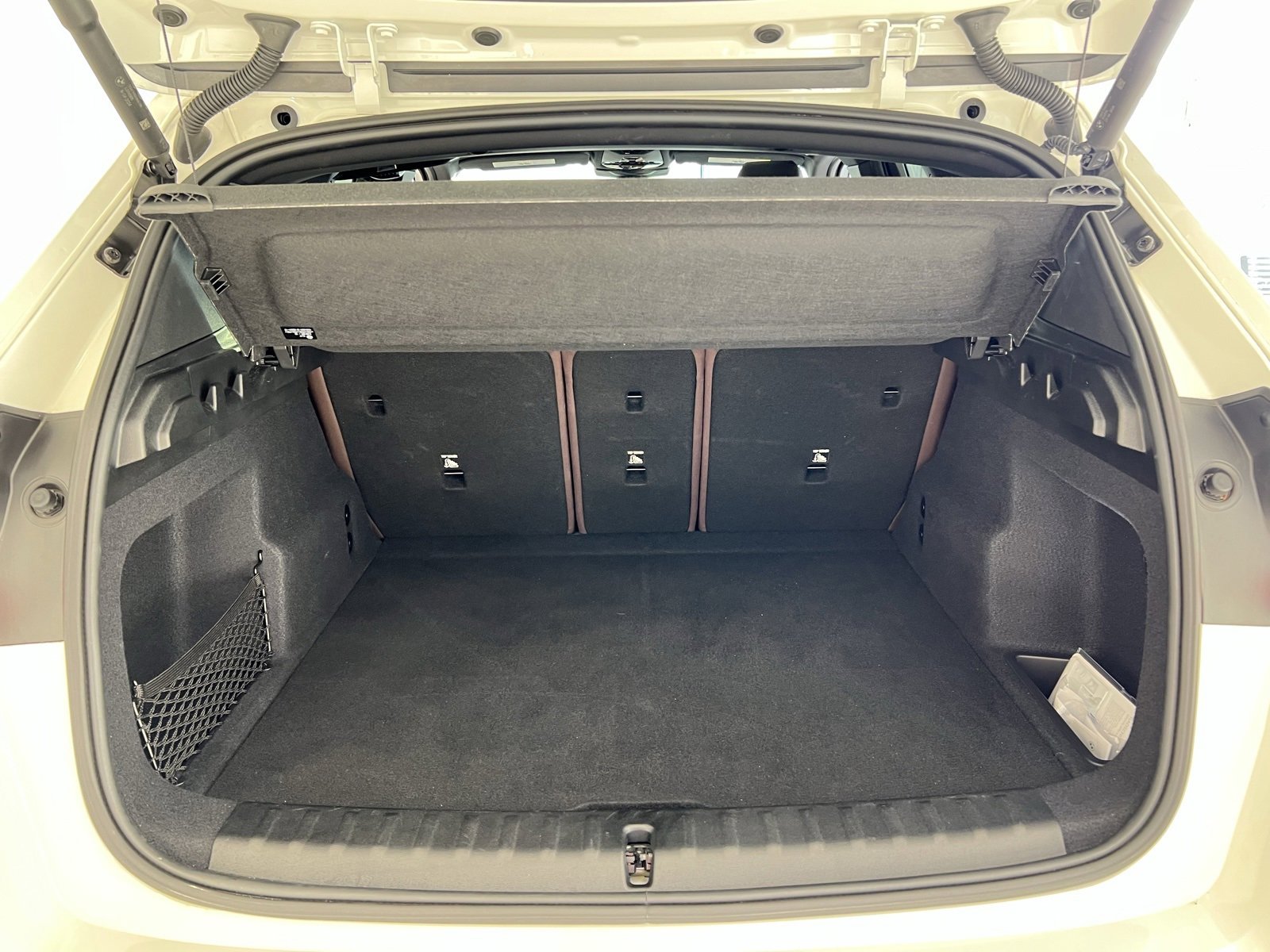 Used 2024 BMW X1 M35i w/ Premium Package image 48