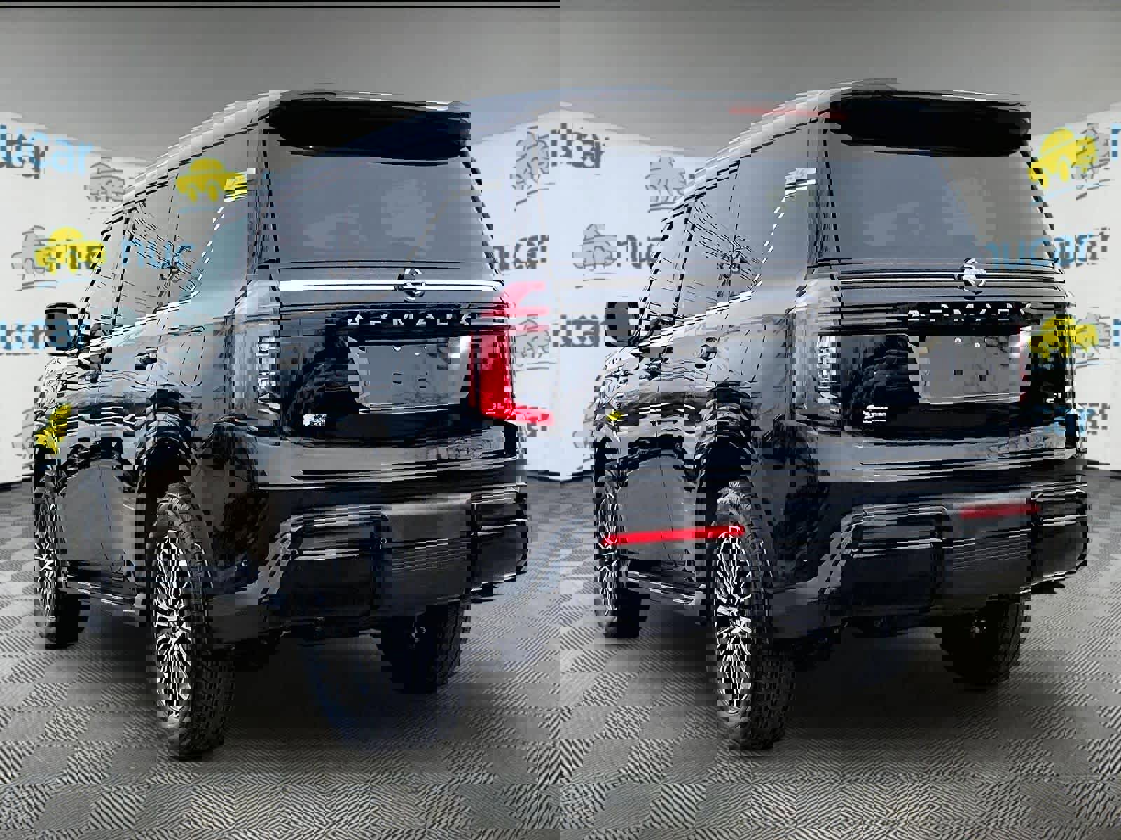 Certified 2025 Nissan Armada SL image 4