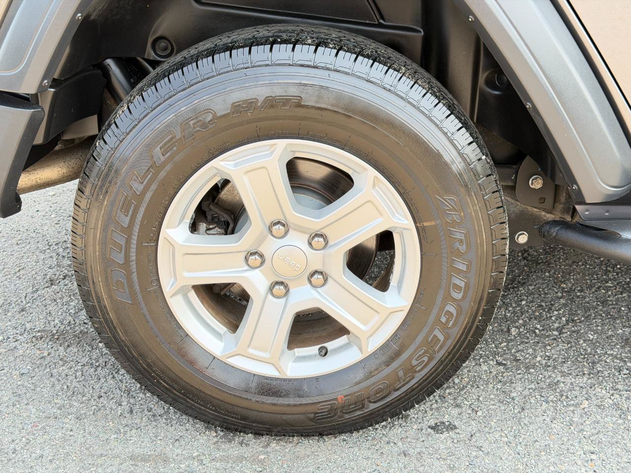 Used 2018 Jeep Wrangler Unlimited Sport S AWD/4WD image 93