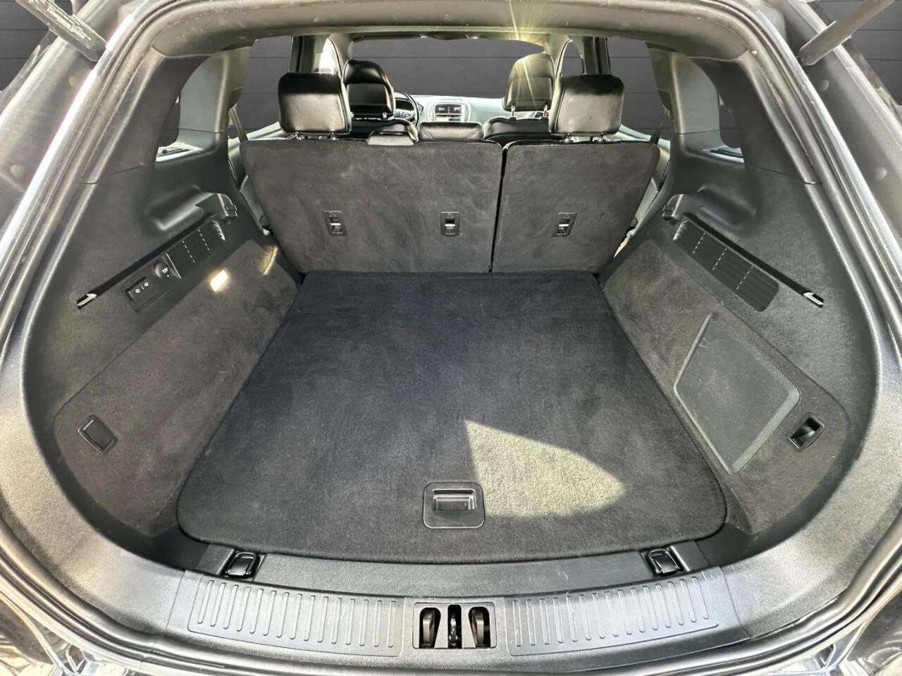 Used 2018 Lincoln MKX Reserve w/ Lincoln MKX Climate Package image 8