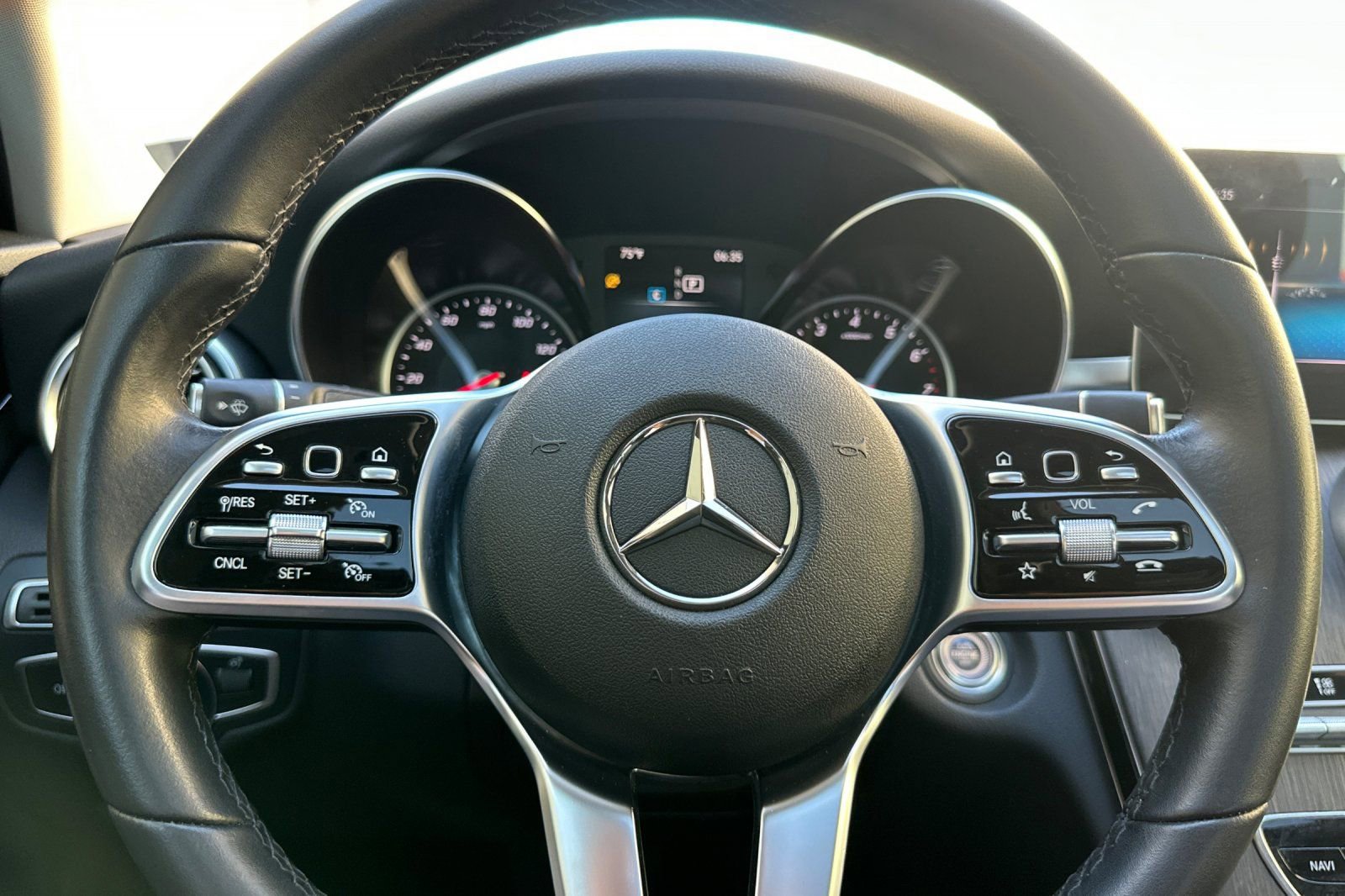 Used 2020 Mercedes-Benz C 300 Sedan image 23