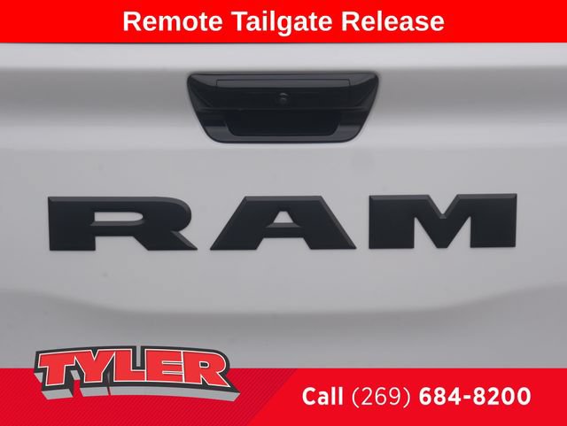 New 2026 RAM 1500 Big Horn AWD/4WD image 18